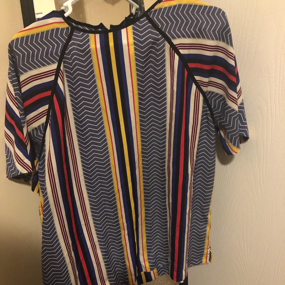 Nice Multi Color Top